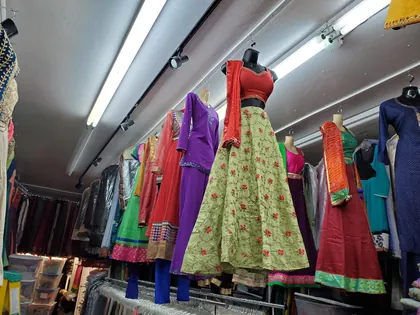 Manisha Saree Palace, business photo 2