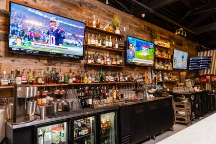 Metro City Restaurant & Bar, business photo 2