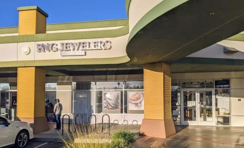 PNG Jewelers Inc business photo